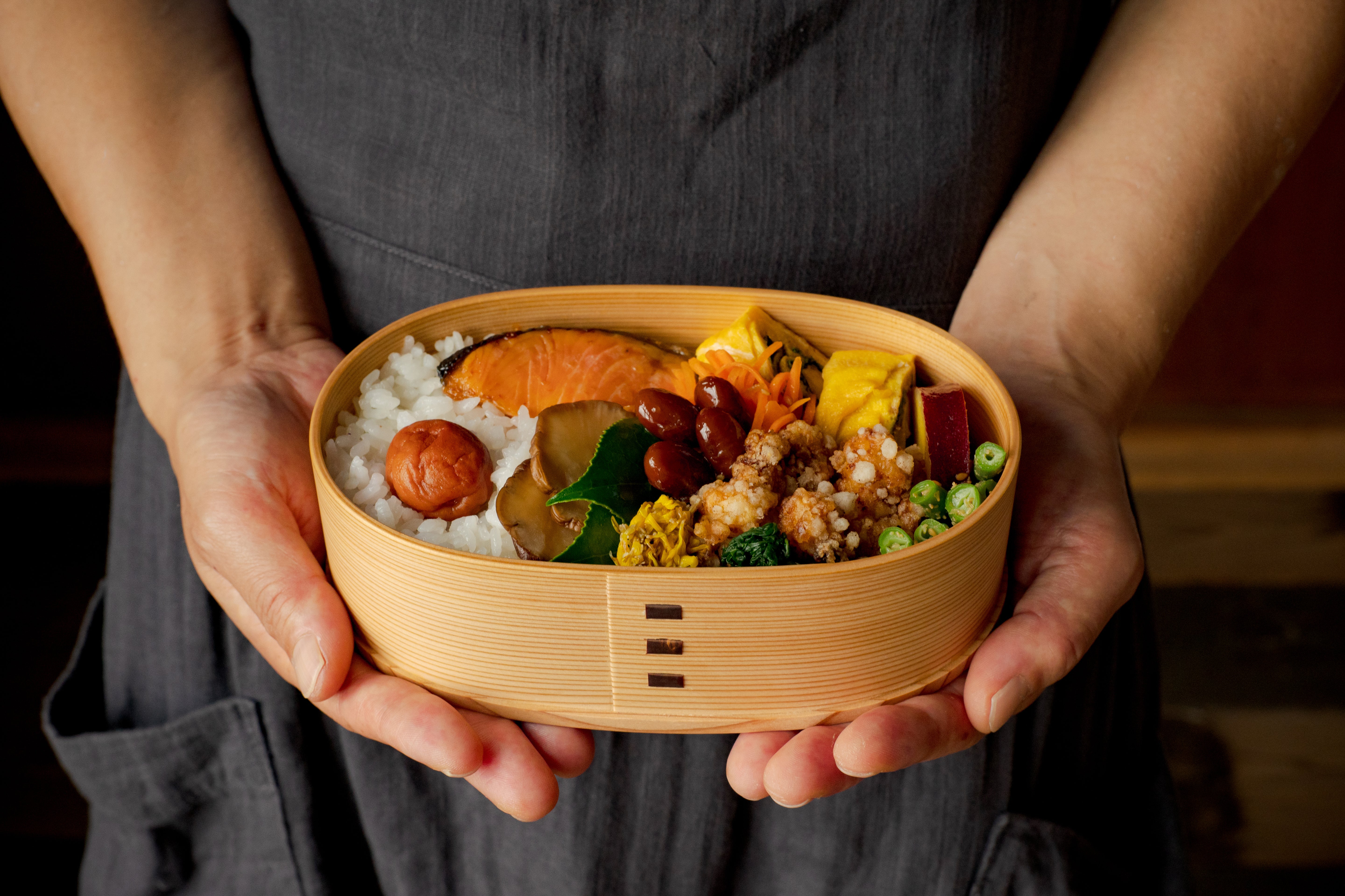 小判弁当（中）